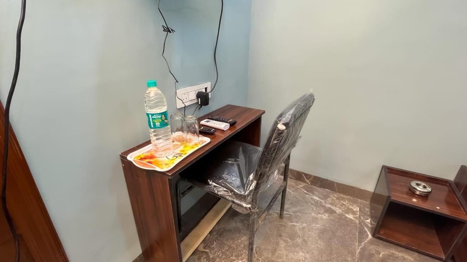 Hotel Abhinandan Indore Exterior photo